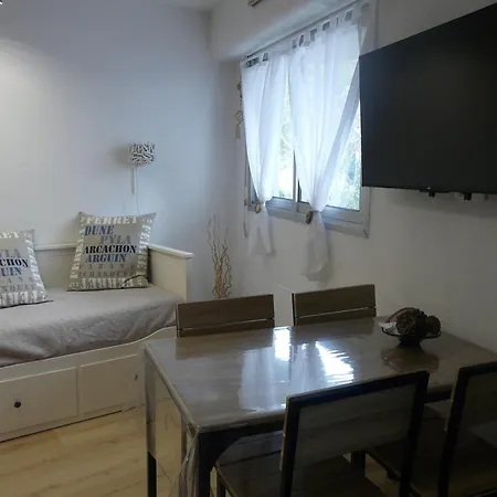 Pereire Bord De Apartment *